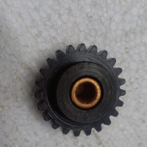 Feeding connecting gear